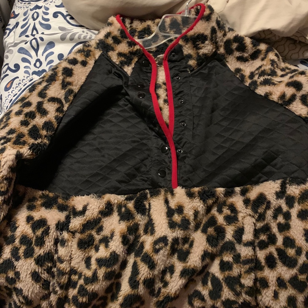 Leopard Sherpa from Maurices